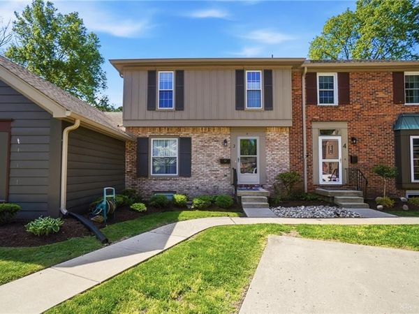 2 Nicholson Court, Washington TWP, OH 45459