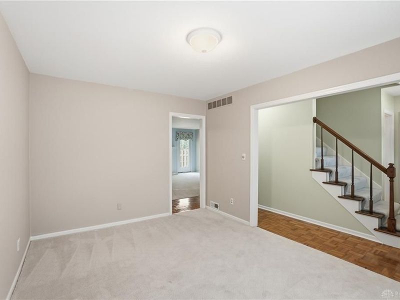 2 Nicholson Court, Washington Township, OH 45459 Photo 17