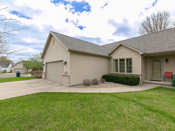 4741 WESTBROOK COURT, Appleton, WI 54914