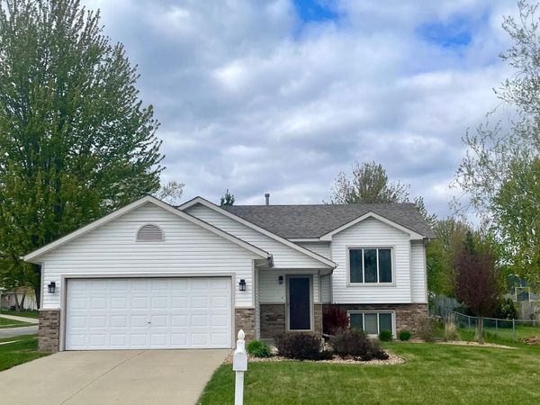 4433 57th Street NW, Rochester, MN 55901