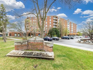 1425 W 28th Street W, Unit 218, Minneapolis, MN 55408