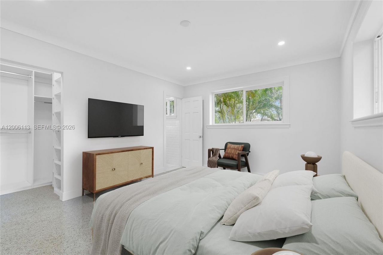 2 NW 89th St , El Portal, FL 33150 Photo