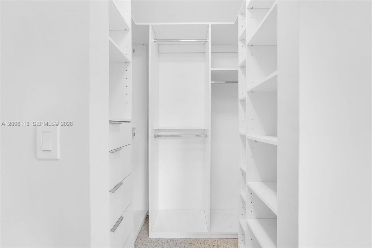 2 NW 89th St , El Portal, FL 33150 Photo