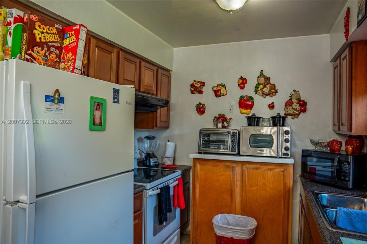 6924 Holly Creek Rd , Orlando, FL 32798 Photo