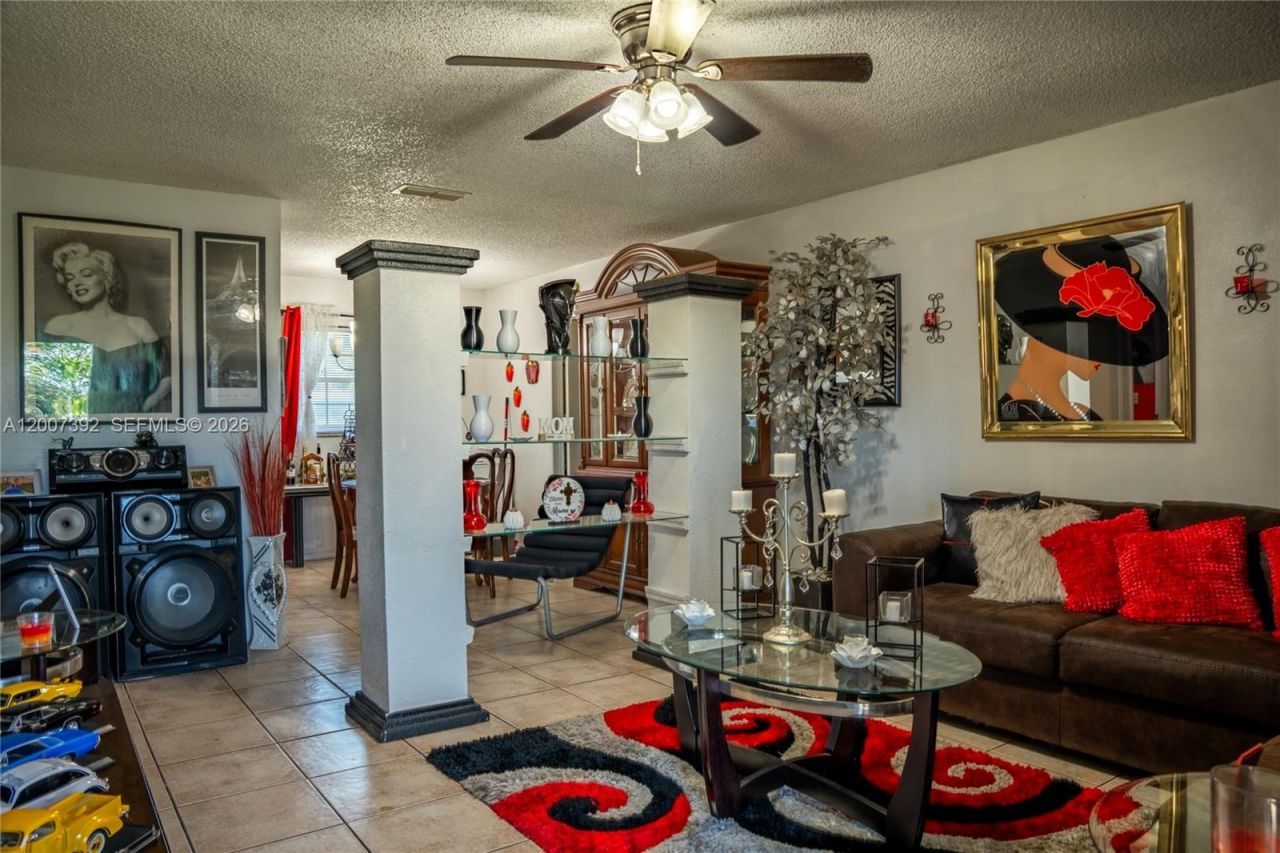 6924 Holly Creek Rd , Orlando, FL 32798 Photo