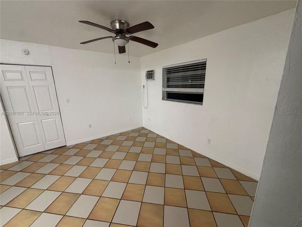 7841 Johnson St , Unit 123, Pembroke Pines, FL 33024