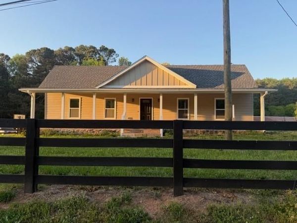 257 Stancil Road , Ball Ground, GA 30107