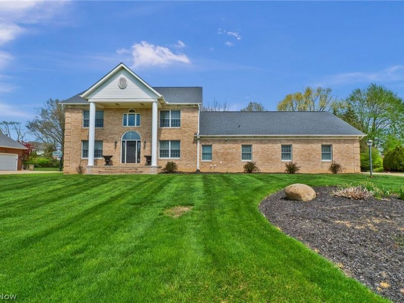 6172 Margate Avenue NW, Canton, OH 44718 Photo 1