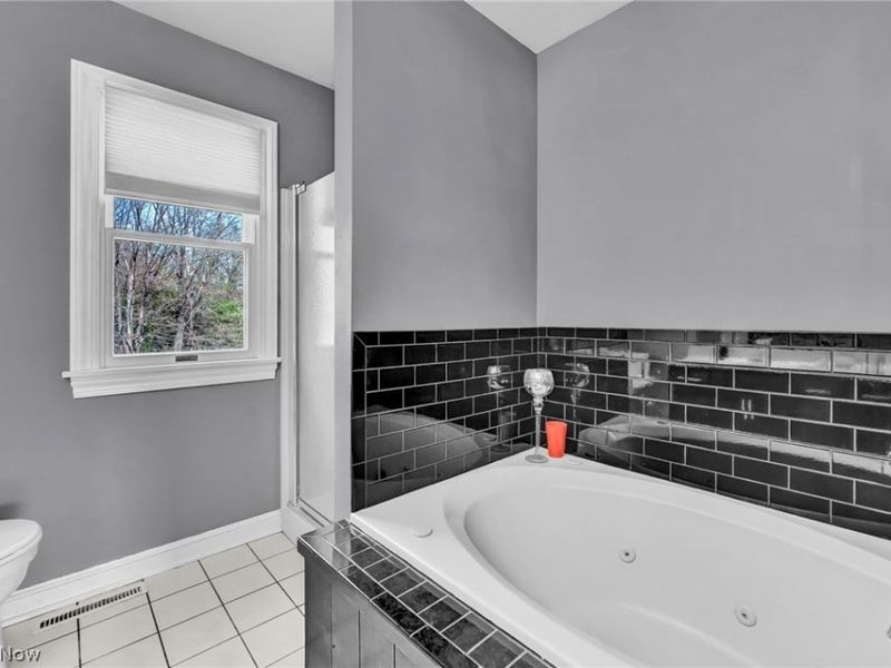 6172 Margate Avenue NW, Canton, OH 44718 Photo 36