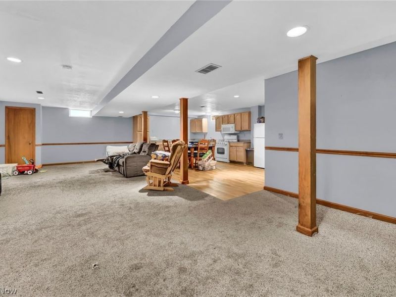 6172 Margate Avenue NW, Canton, OH 44718 Photo 40