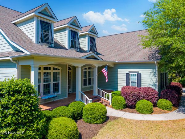 2886 St James Drive SE, Southport, NC 28461