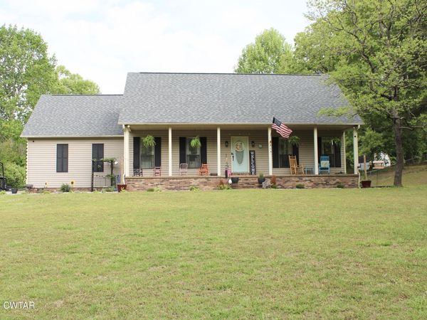 196 Jerri Ann Road, Lexington, TN 38351