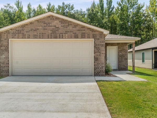 142 Jonathan Drive, Maumelle, AR 72113
