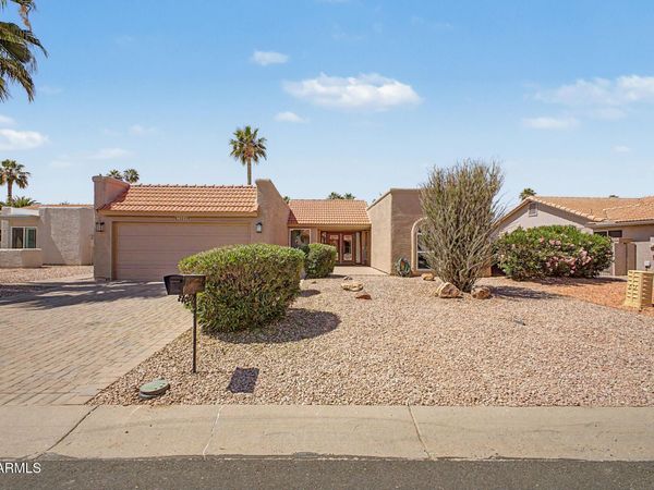 25848 S BEECH CREEK Drive, Sun Lakes, AZ 85248