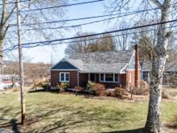 755 S MILL Street, Riverside, PA 17868