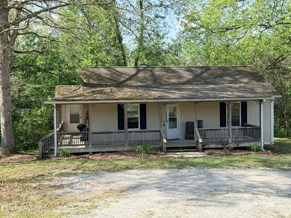 1258 Hensley Rd, Jamestown, TN 38556