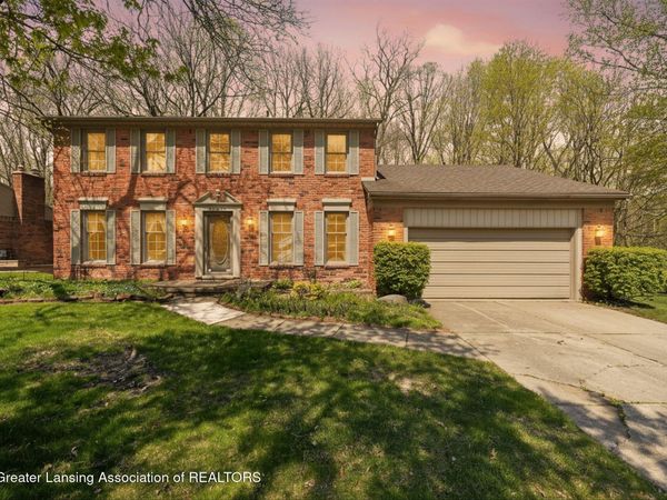 45470 Green Valley Road, Plymouth, MI 48170