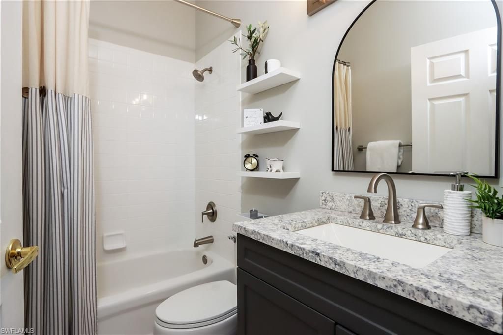 1959 Dory Ct, Naples, FL 34109 Photo