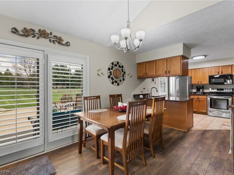 1995-1997 Rolling Meadows Lane, Akron, OH 44312 Photo 11