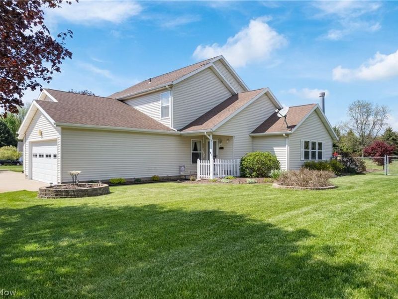 1995-1997 Rolling Meadows Lane, Akron, OH 44312 Photo 28