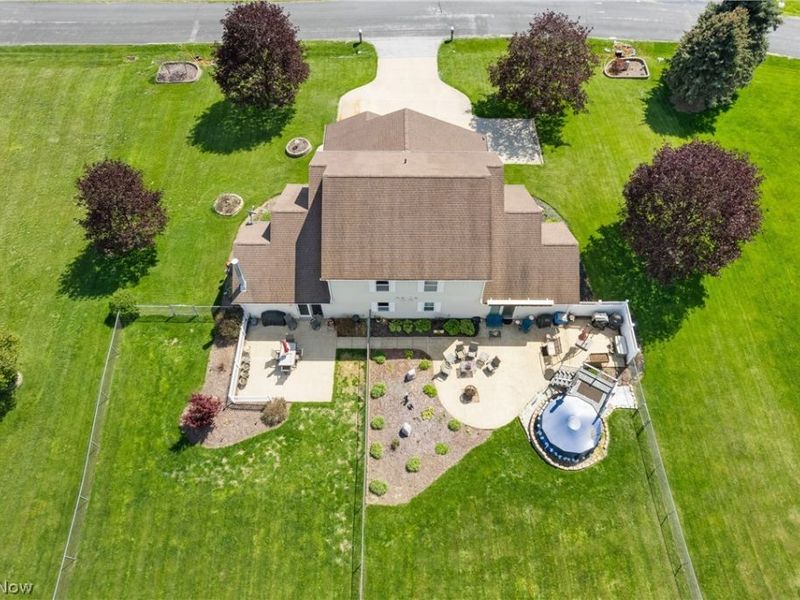 1995-1997 Rolling Meadows Lane, Akron, OH 44312 Photo 3