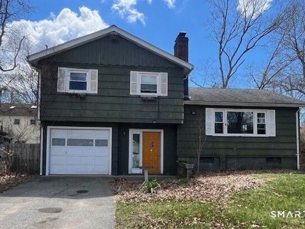 29 Moss Point, Old Lyme, CT 06371