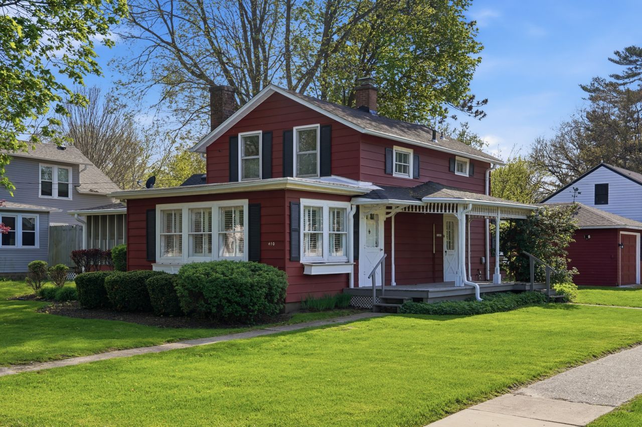 410 N 4th Street , Oregon, IL 61061 Main Photo