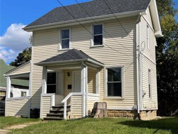 50 Henderson Street, Pontiac, MI 48341