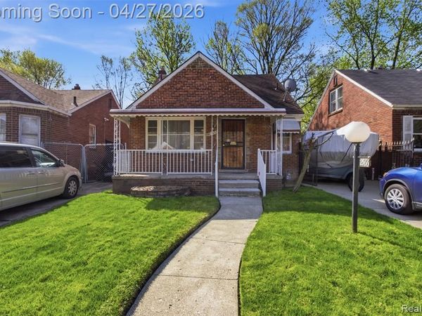 12566 Maiden Street, Detroit, MI 48213