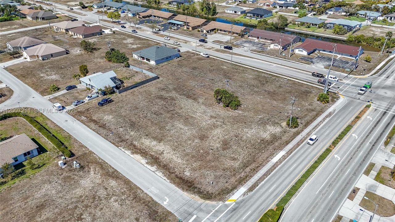 804 Gleason Pkwy, Cape Coral, FL 33914 Photo