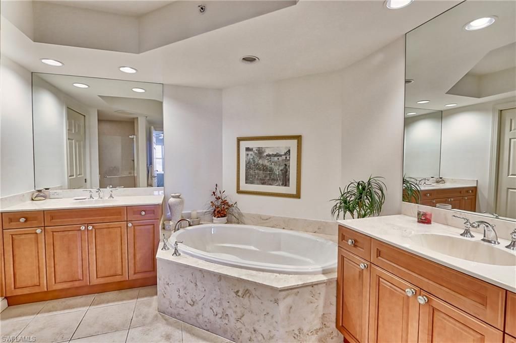 23540 Via Veneto , Unit 804, Bonita Springs, FL 34134 Photo
