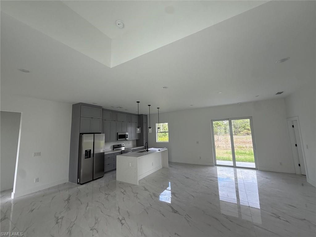 1089 Eisenhower Blvd, Lehigh Acres, FL 33974 Photo