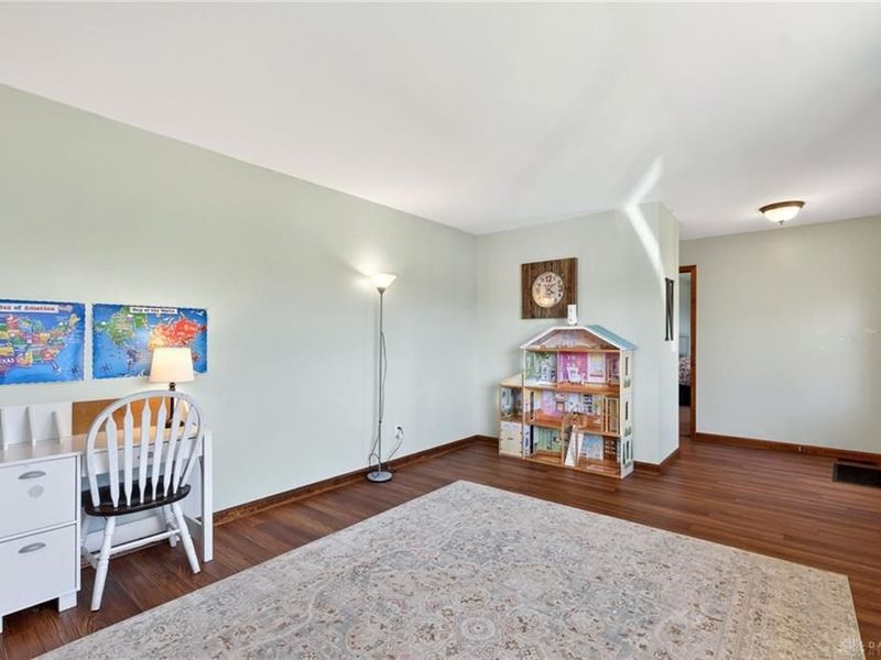 4006 Loop Drive, Englewood, OH 45322 Photo 11