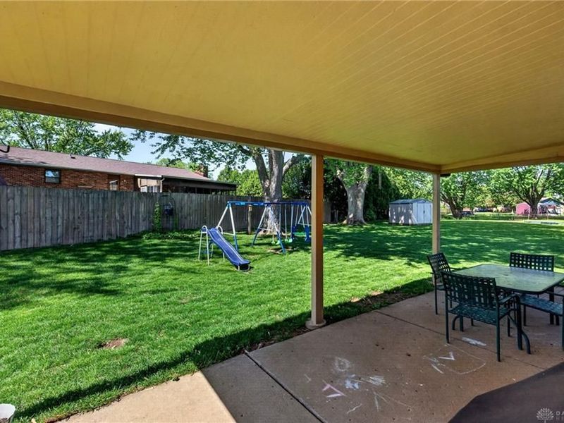 4006 Loop Drive, Englewood, OH 45322 Photo 41