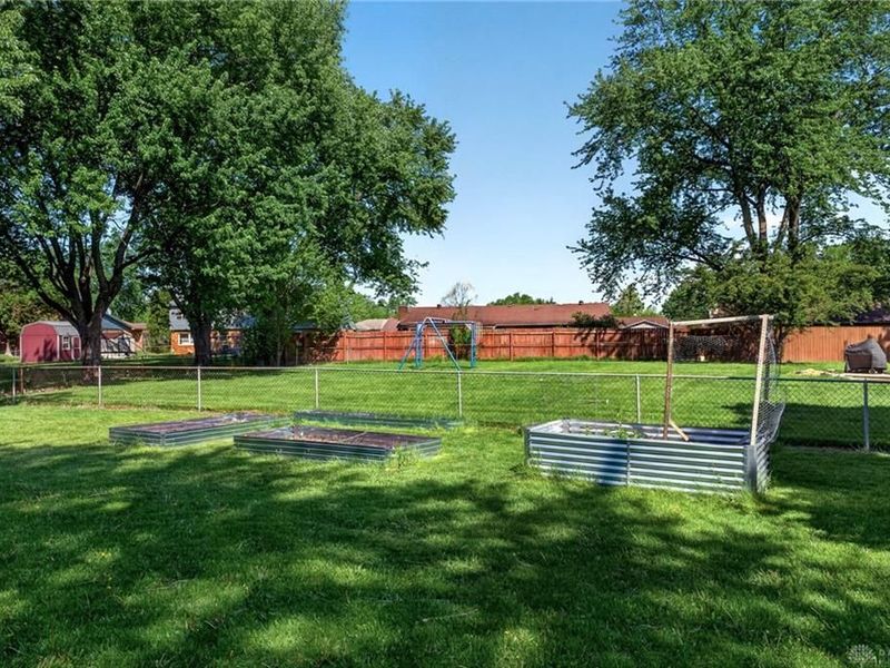 4006 Loop Drive, Englewood, OH 45322 Photo 45