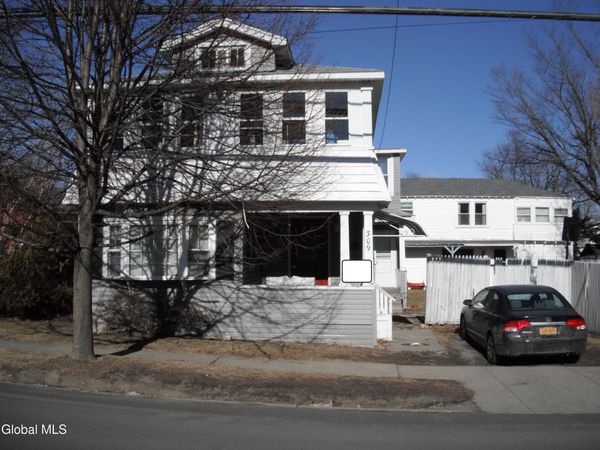 309 Vliet Street, Unit #1, Cohoes, NY 12047