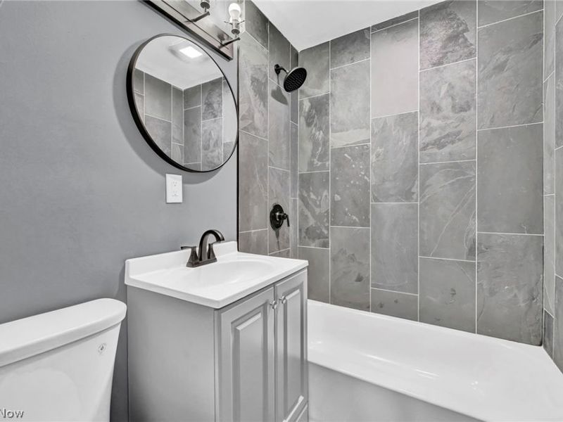 612 North Street, Brooklyn Heights, OH 44131 Photo 26