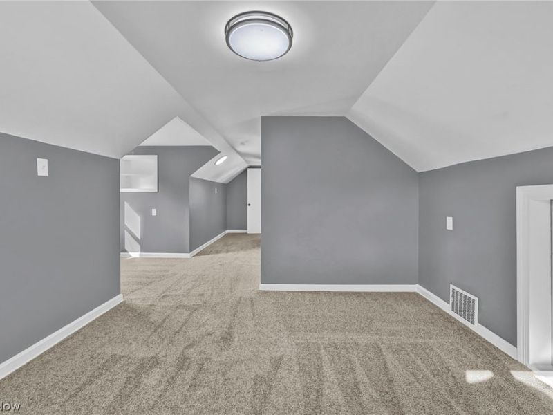 612 North Street, Brooklyn Heights, OH 44131 Photo 30