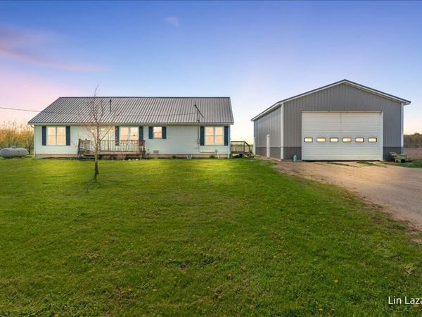 5186 Harwood Road, Ionia, MI 48846