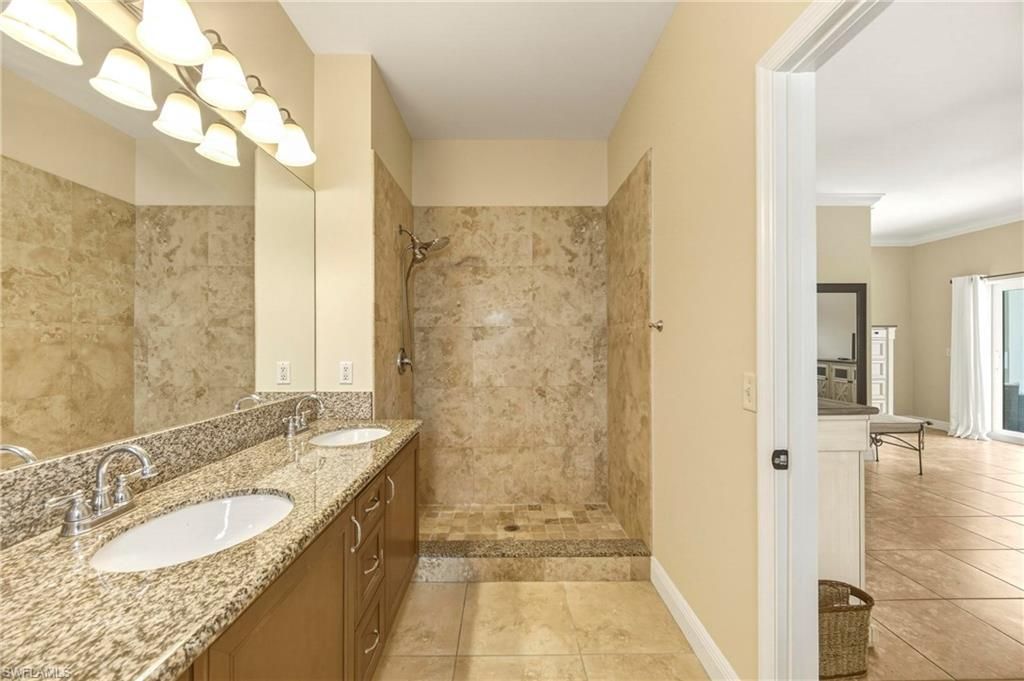 3512 SW 17th Pl, Cape Coral, FL 33914 Photo