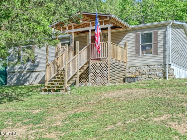299 Poor House Hollow Lane, Gainesboro, TN 38562