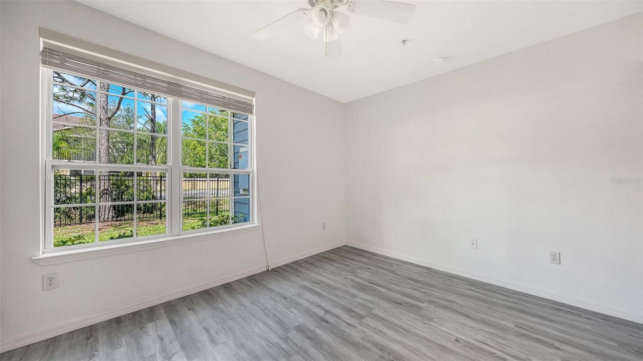 5501 Rosehill Road, Unit 105, Sarasota, FL 34233 Photo