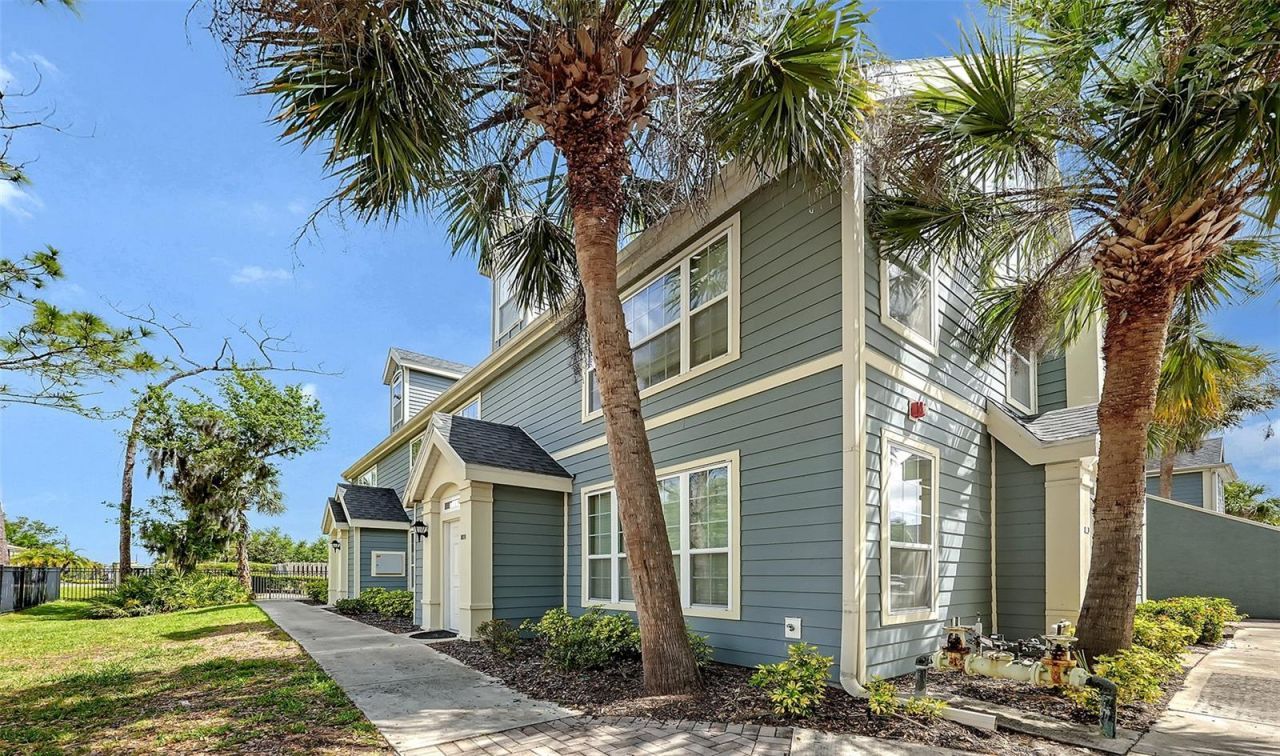 5501 Rosehill Road, Unit 105, Sarasota, FL 34233 Photo