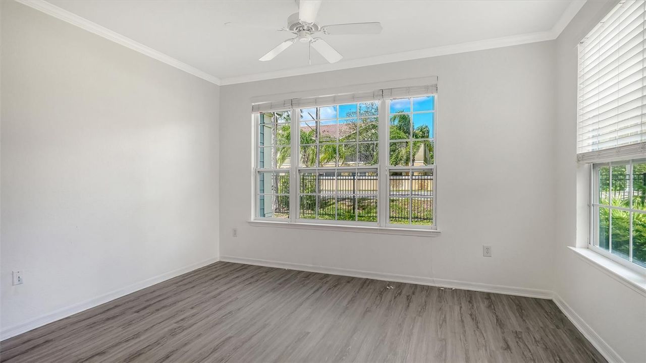 5501 Rosehill Road, Unit 105, Sarasota, FL 34233 Photo