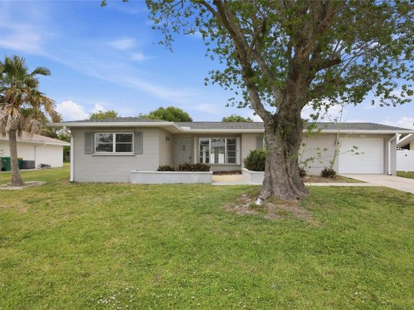 22406 NEW YORK AVENUE , PORT CHARLOTTE, FL 33952