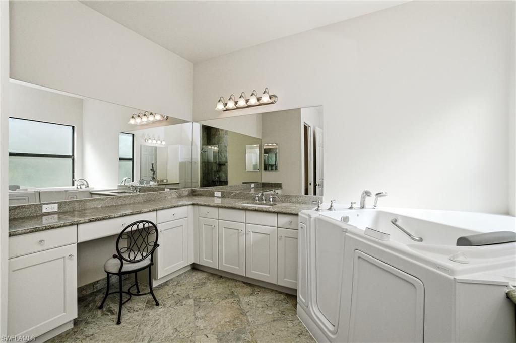 3098 Hudson Ter, Naples, FL 34119 Photo