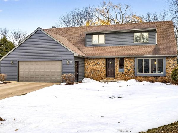 72 THISTLE DOWN COURT, Appleton, WI 54915