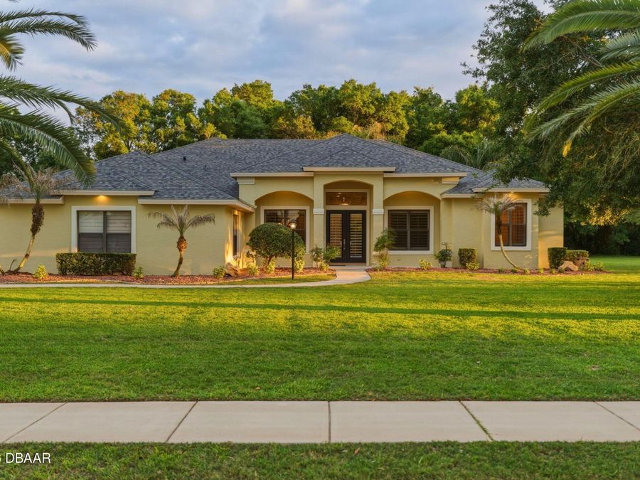 Property Image 100