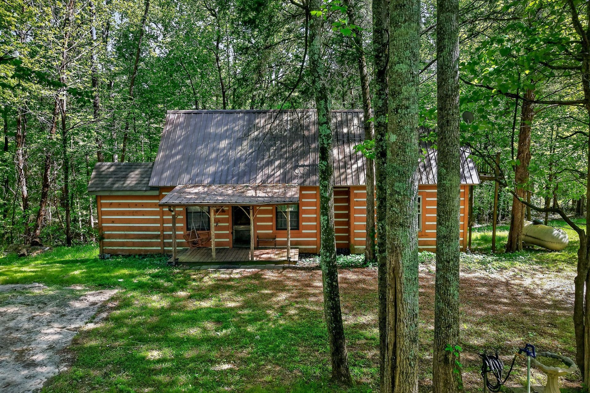 305 Caney Bend Rd , Doyle, TN 38559 Main Photo