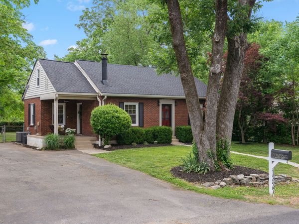 1327 Cardinal Ave, Nashville, TN 37216